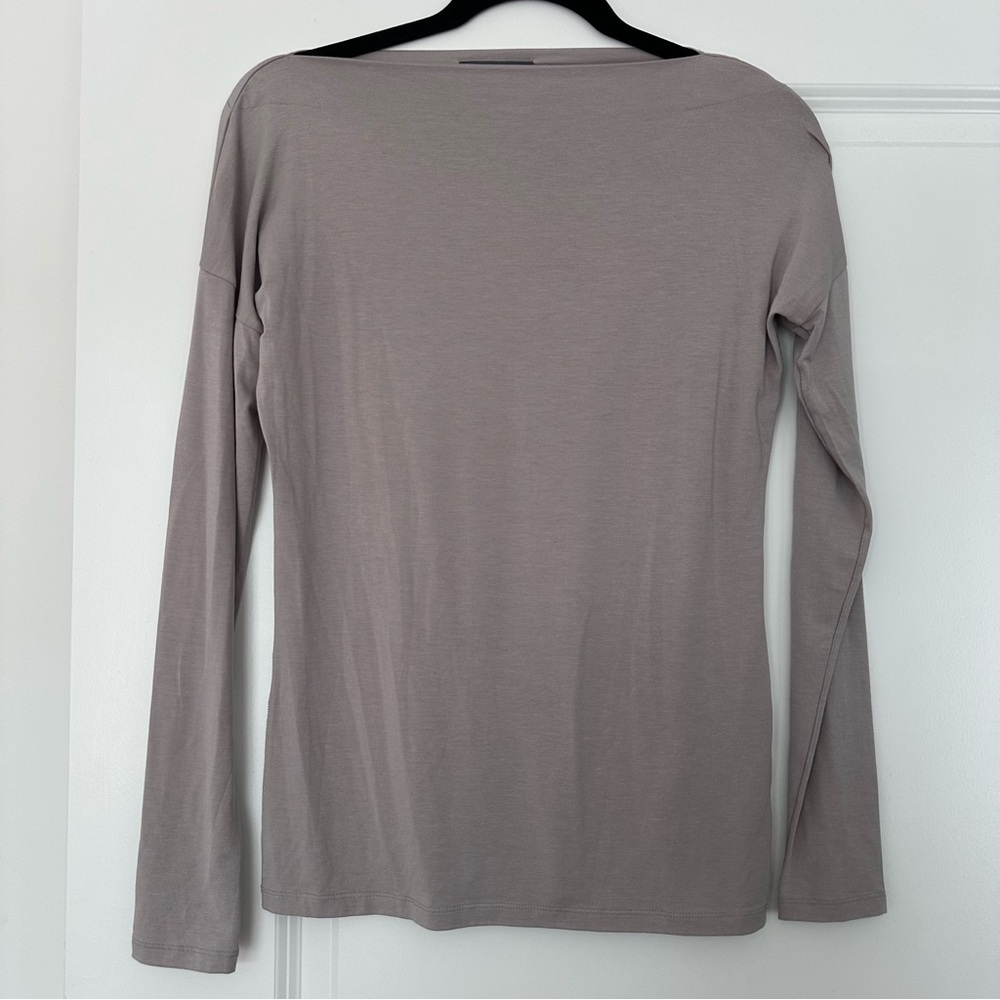 Vince (XS) Grey Taupe Boatneck Long Sleeve T-Shirt Luxe Designer Elevated Basics